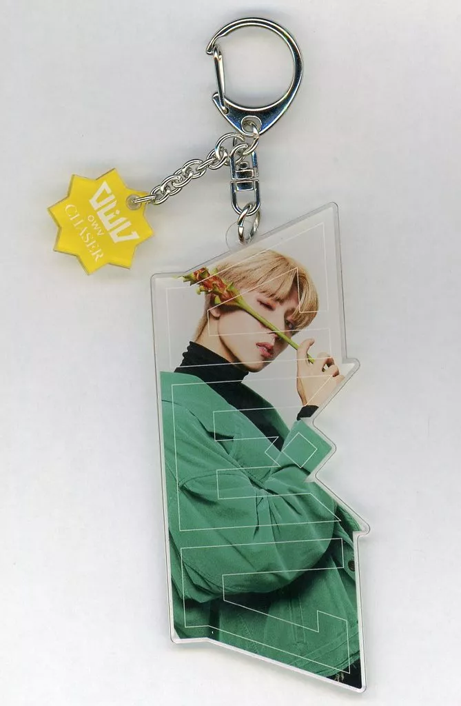 浦野秀太(ロゴカット) アクリルキーホルダー 「OWV POP-UP STORE ”CHASER”」