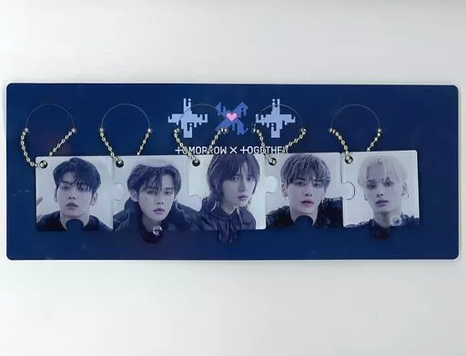 TOMORROW X TOGETHER パズルキーホルダー(5個組) 「CD Chaotic Wonderland」 UNIVERSAL MUSIC STORE 4形態セット購入特典