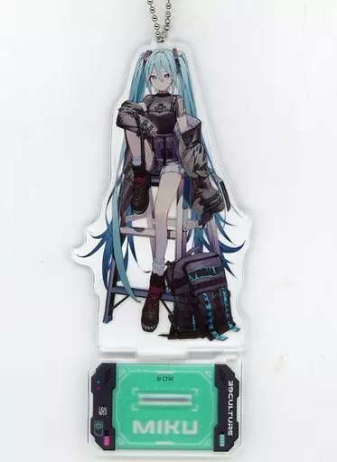 初音ミク FASHION スタンド付きアクリルキーホルダー 「COCOLLABO×piapro 39Culture2022 5TH ANNIVERSARY FASHION ＆ MUSIC」