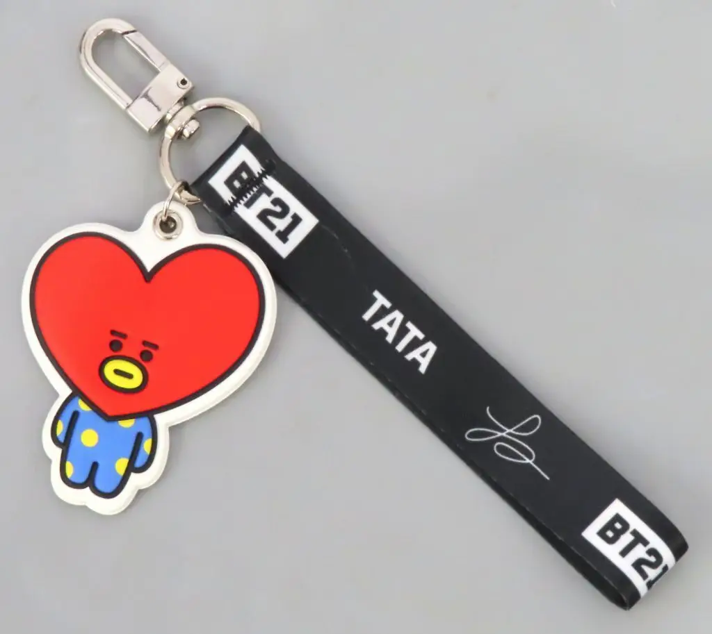 TATA(ブイ) トラベル 「monopoly×BT21」