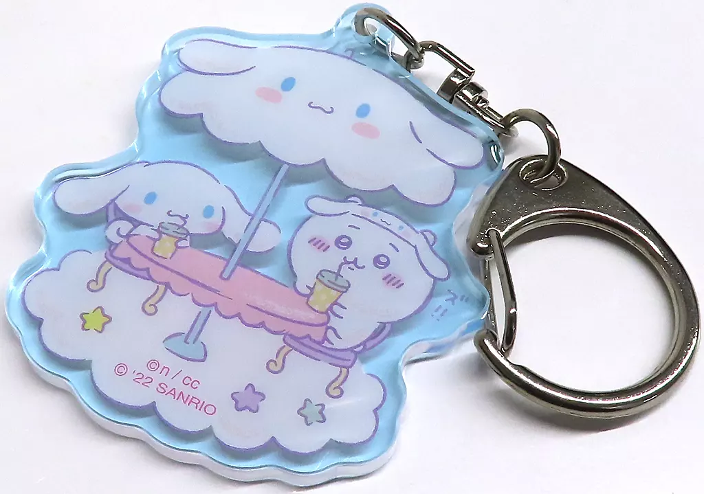 シナモロールとちいかわ 「ちいかわ なんか小さくてかわいいやつ×サンリオキャラクターズ シークレットアクリルキーホルダー」