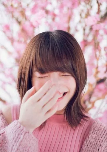 駿河屋 -<中古>上田麗奈(右手顔) 展示パネル 「『Empathy』発売記念