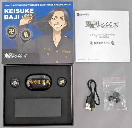 雑貨　場地圭介モデル TRUE WIRELESS STEREO EARPHONES(ワイヤレスイヤホン) 「東京リベンジャーズ」