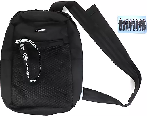 駿河屋 - 【買取】ATEEZ OFFICIAL LIGHTINY SLING BAG(スリングバッグ