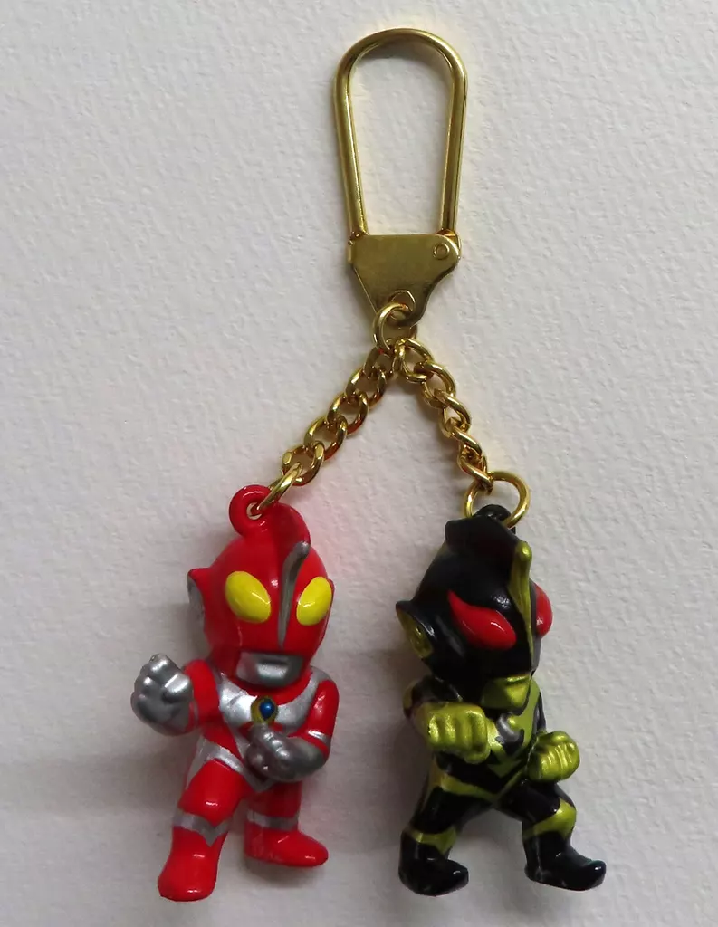 ウルトラマンゼアス＆ウルトラマンシャドー(ゼアス構え/シャドー右腕突き出し)  「ウルトラマンゼアス×出光」