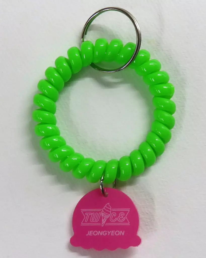 ジョンヨン(TWICE) ランダムコイル 「JYP JAPAN POPUP STORE 2023」