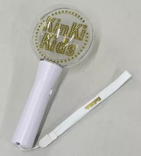 1つ　９００円　KinKi　ペンライト　コンサート KinKi Kids ペンライト Concert 2023-2024 - メルカリ