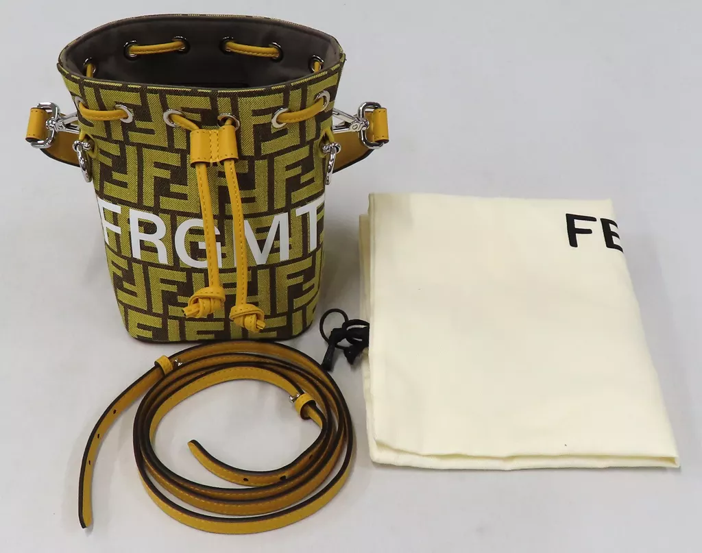 バッグ　モン トレゾール イエローFFファブリック ミニバッグ 「FENDI×FRGMT」