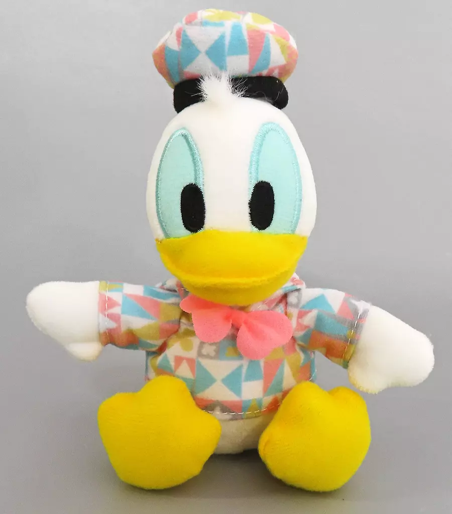 ドナルドダック Disney It’s a Small World ぬいぐるみ(マスコット) 「ディズニー」 Disney It’s a Small World ぬいぐるみBOOK付録