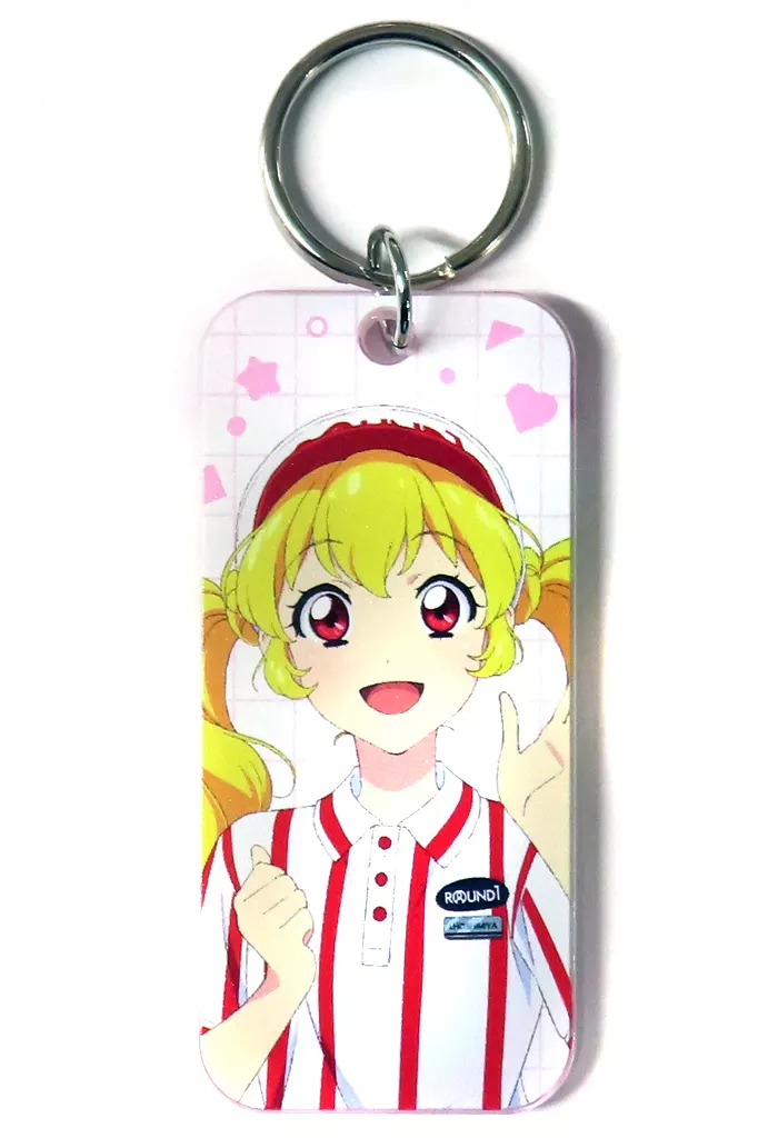 星宮いちご 「アイカツ! 10th STORY ～未来へのSTARWAY～×ROUND1 描き下ろし ROUND1ver. トレーディングアクリルキータグ」