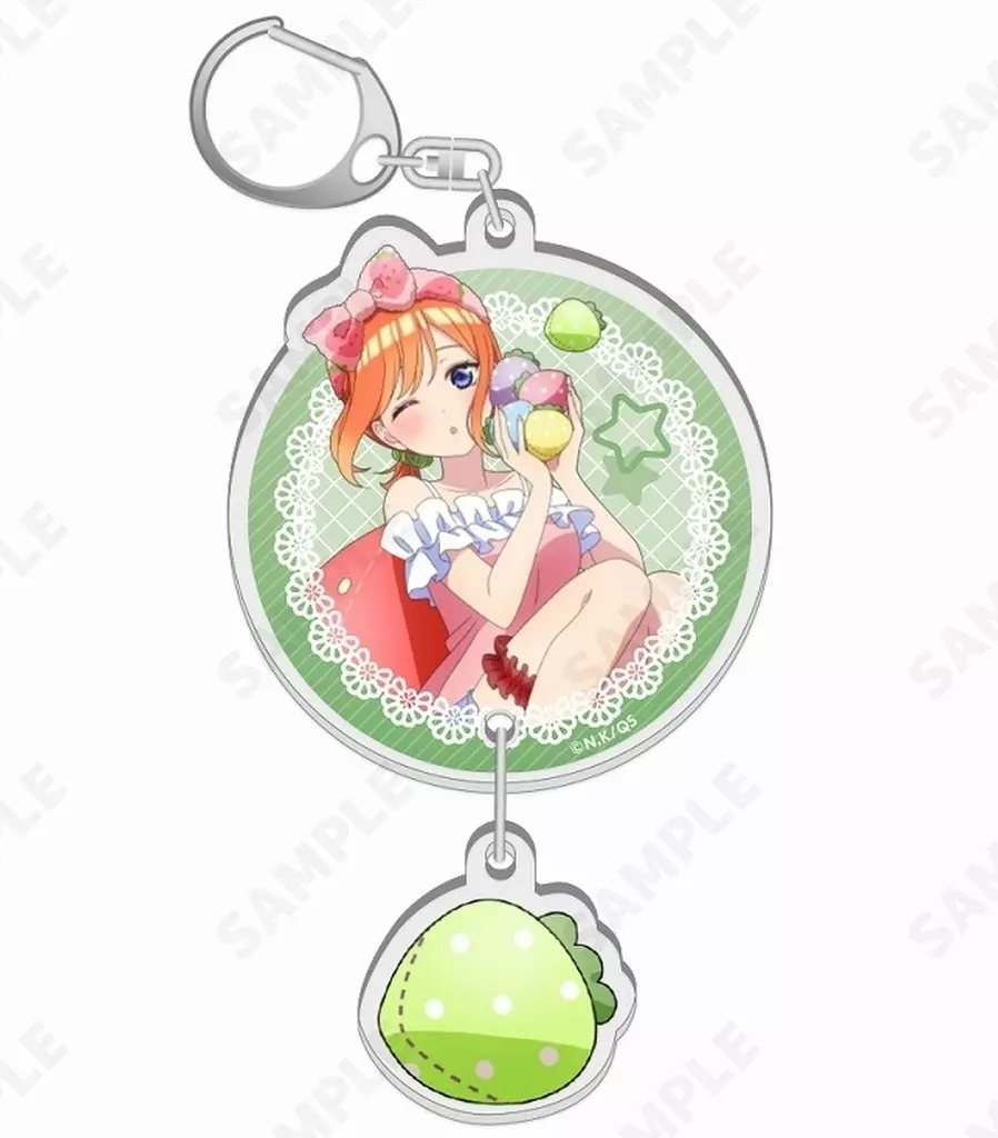 4.中野四葉 いちごルームウェア 2連アクリル 「五等分の花嫁∽」