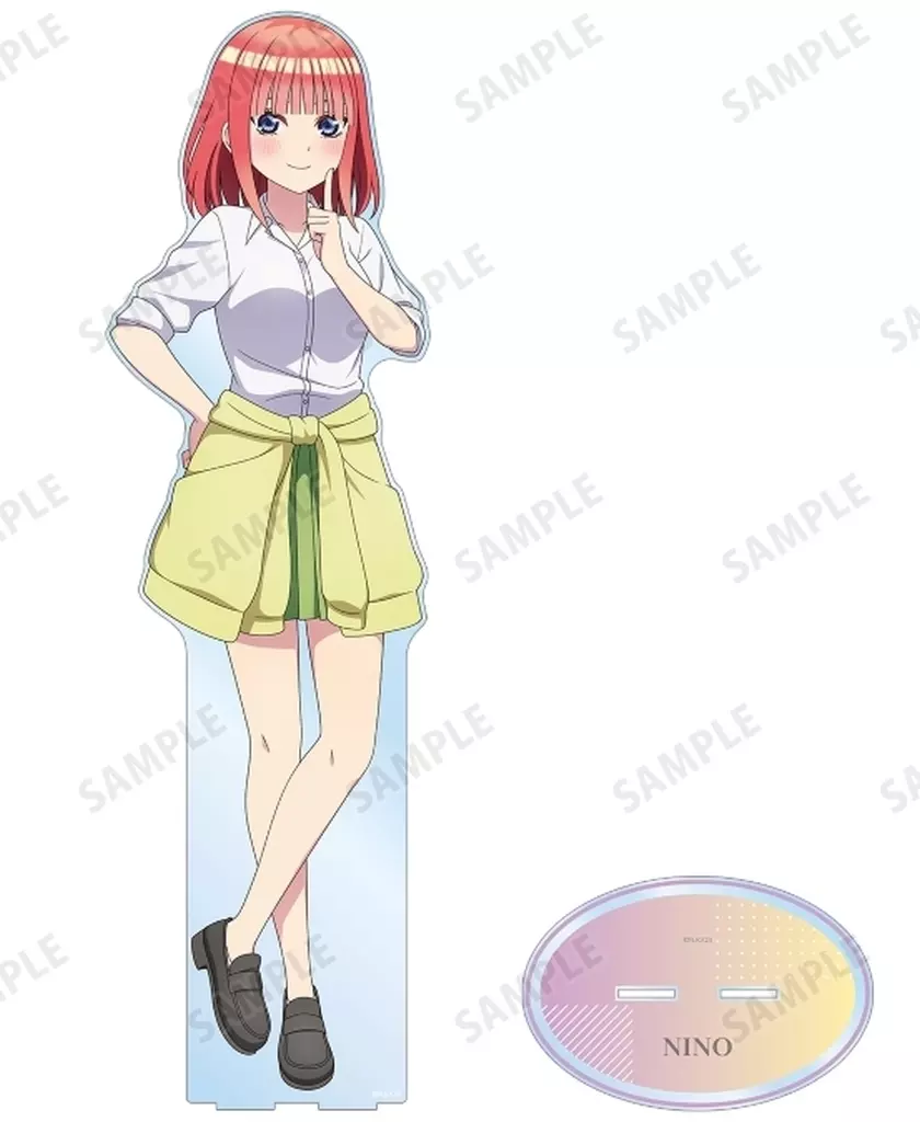 アクリルスタンド・アクリルパネル　中野二乃 描き下ろし 衣装交換ver. 第2弾 超特大アクリルスタンド 「五等分の花嫁∽」