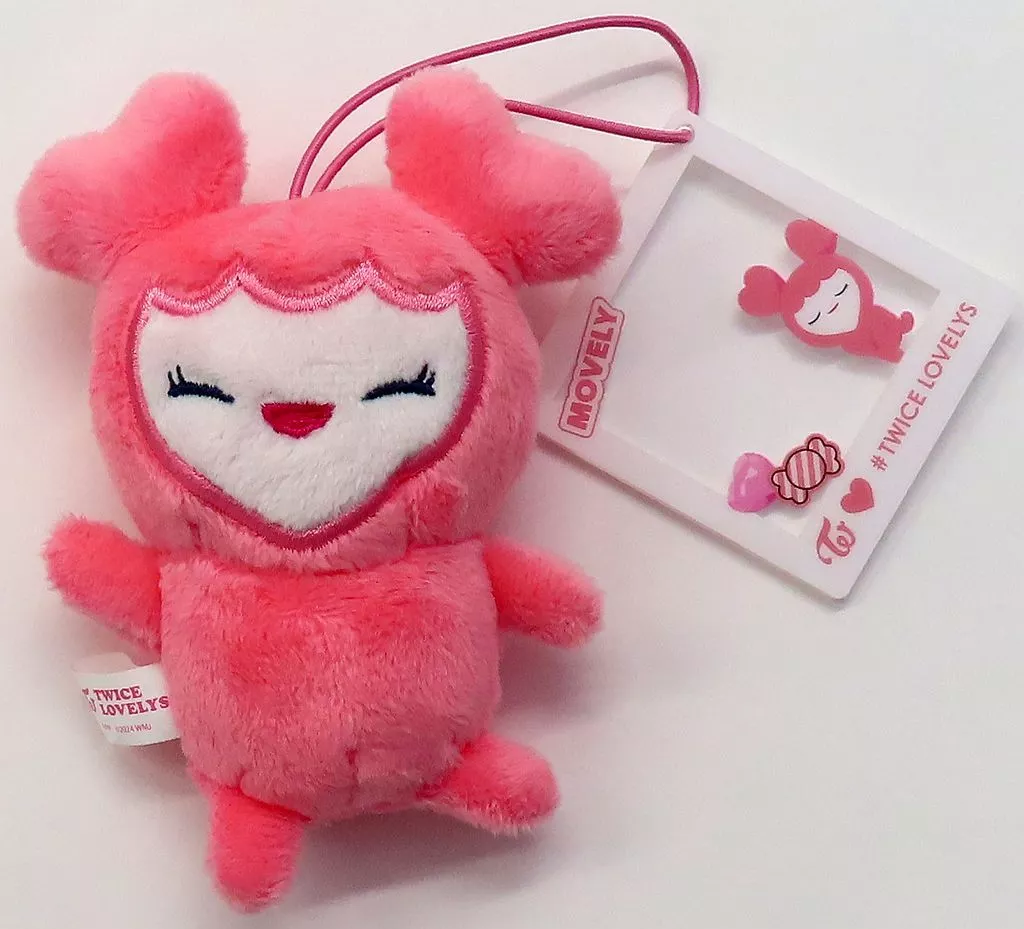 モモ チャーム付きマスコット MOVELY 「TWICE LOVELYS」