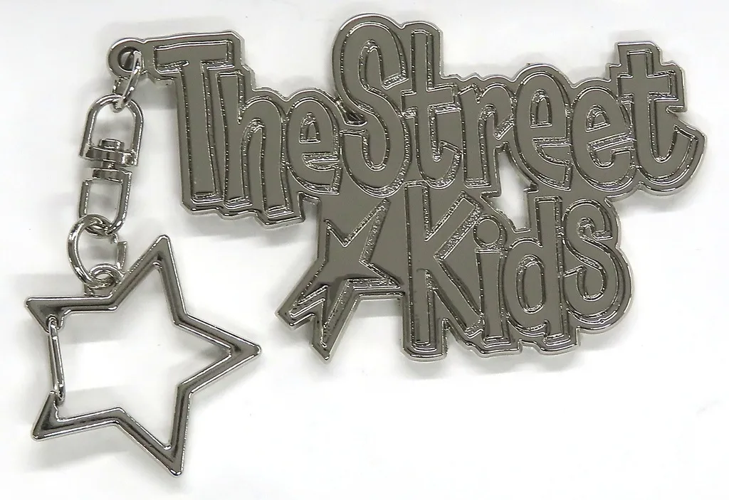Stray Kids メタルロゴキーリング 「Stray Kids 2025 Season’s Greetings [The Street Kids]」 同梱品