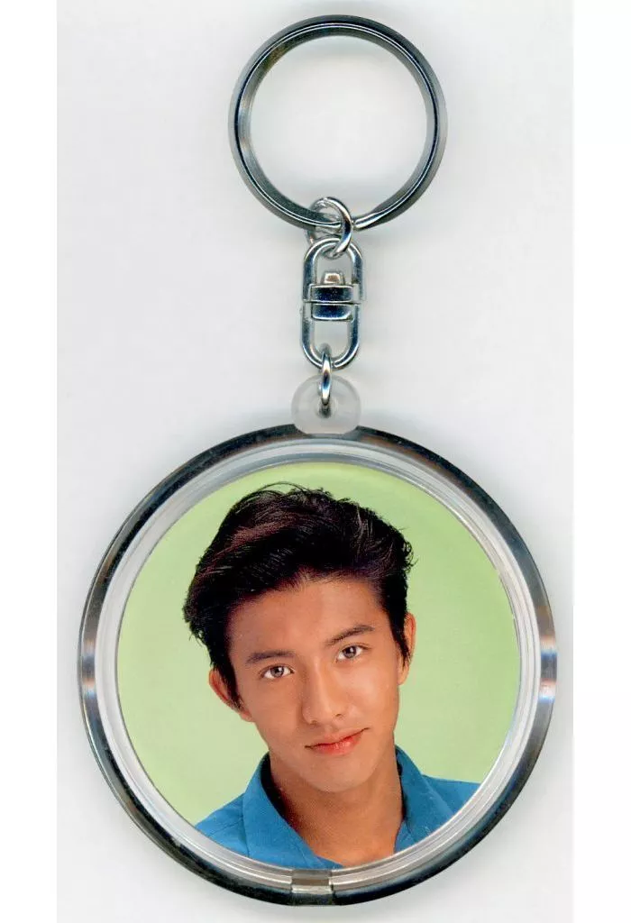 木村拓哉(SMAP) (背景グリーン) 1994年