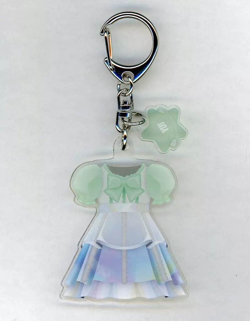 櫻井優衣 デカアクスタ・アクキー・缶バッジ付き 713qu+w2x1L._UF350,350_QL50_.jpg