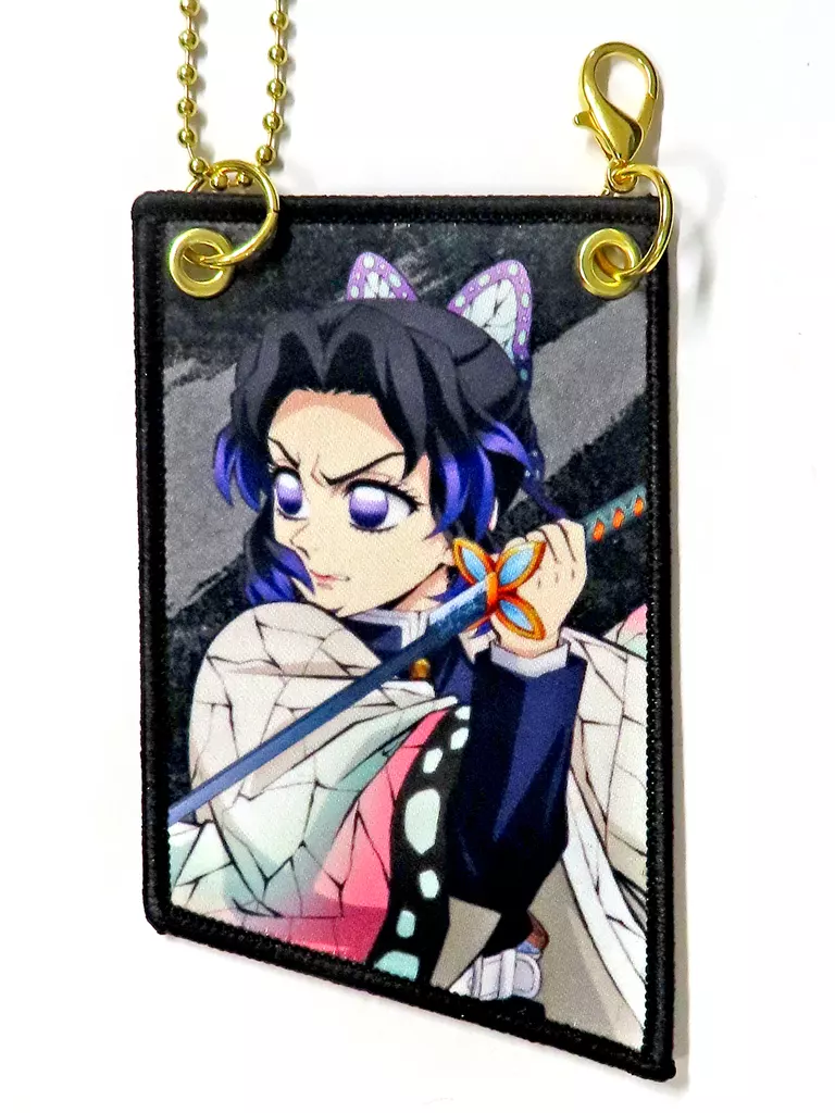 胡蝶しのぶ 「劇場版 鬼滅の刃 無限城編 第一章 猗窩座再来 ランダムワッペンチャーム」 劇場グッズ