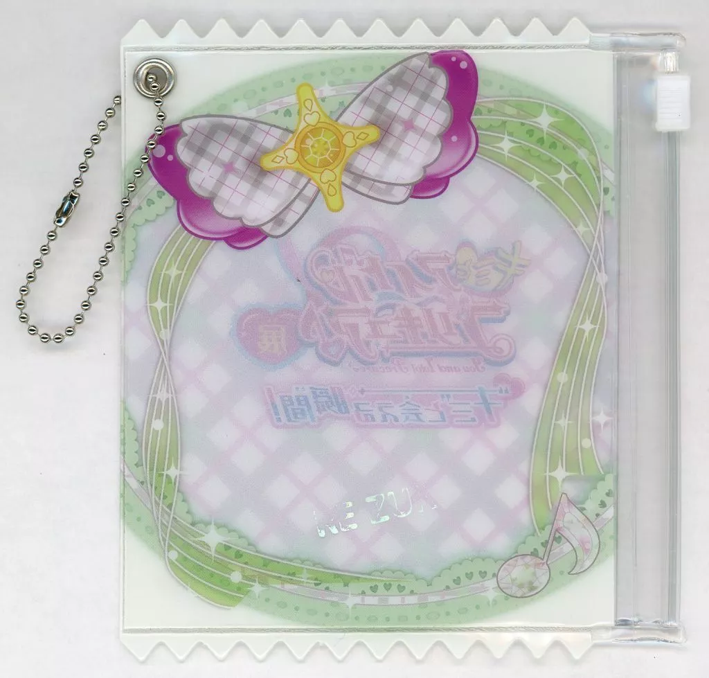 キュアズキューン 缶バッジケース 「キミとアイドルプリキュア♪展～“キミ”と会える瞬間(とき)!～」