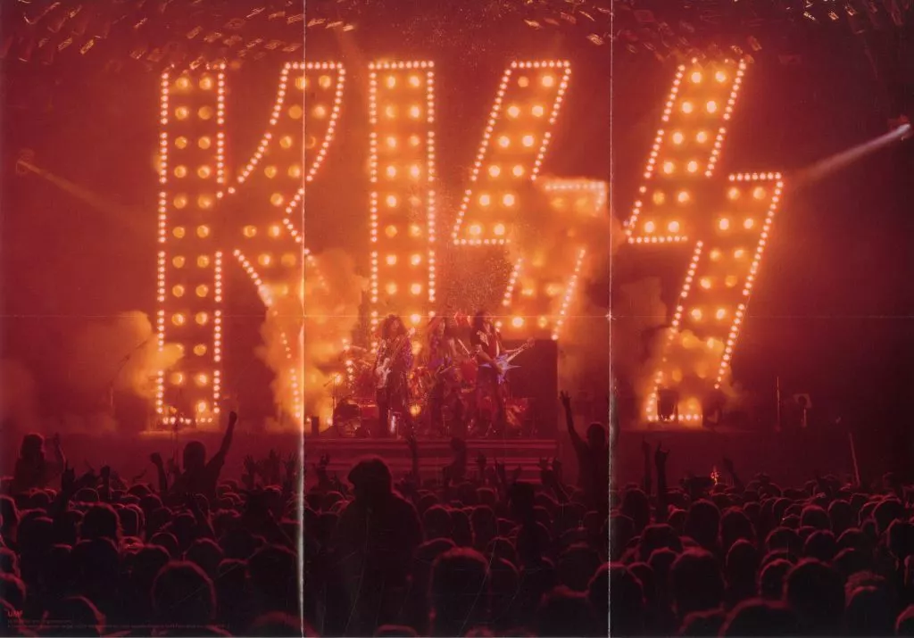 折り畳み(六つ折) キッス(KISS) 「CD オフ・ザ・サウンドボード：サンアントニオ、TX 1985」 封入特典_image