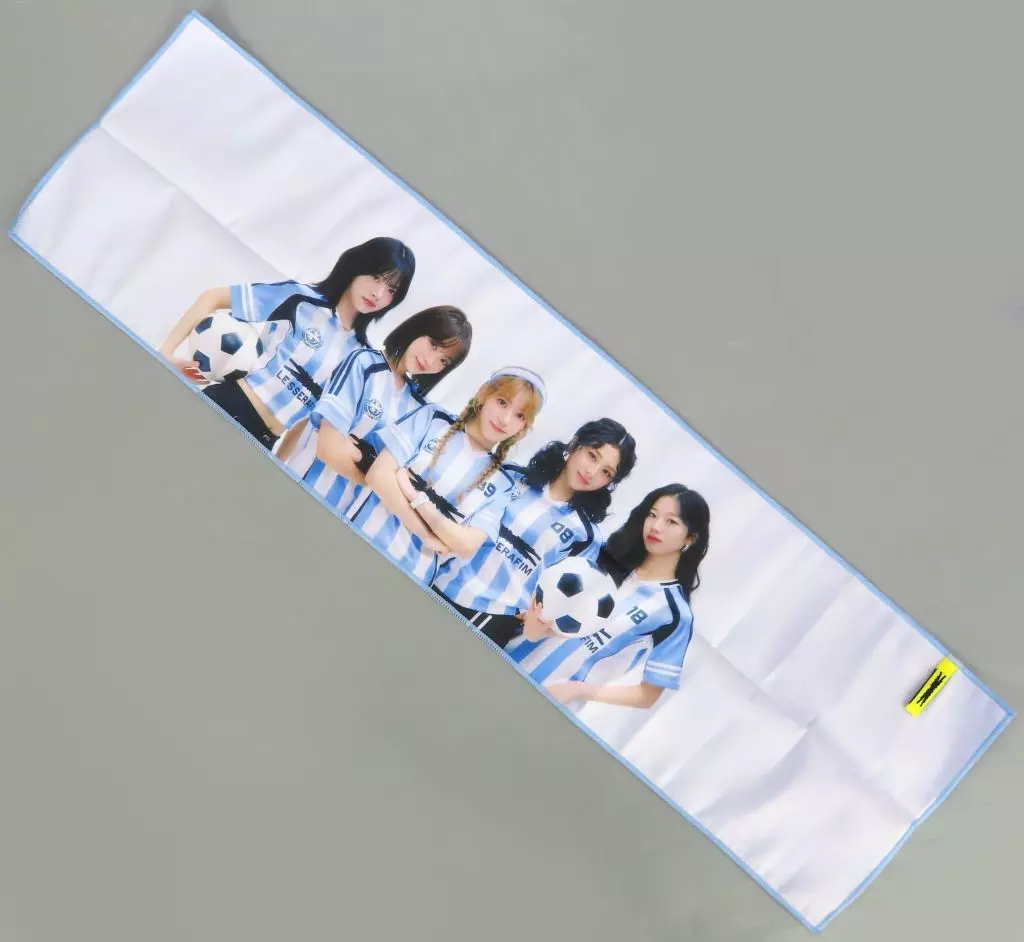 LE SSERAFIM スローガン 「LE SSERAFIM GLOBAL OFFICIAL FANCLUB FEARNOT MEMBERSHIP」 会員限定 FEARNOT MEMBERSHIP KIT(メンバーシップキット) V3同梱品_image