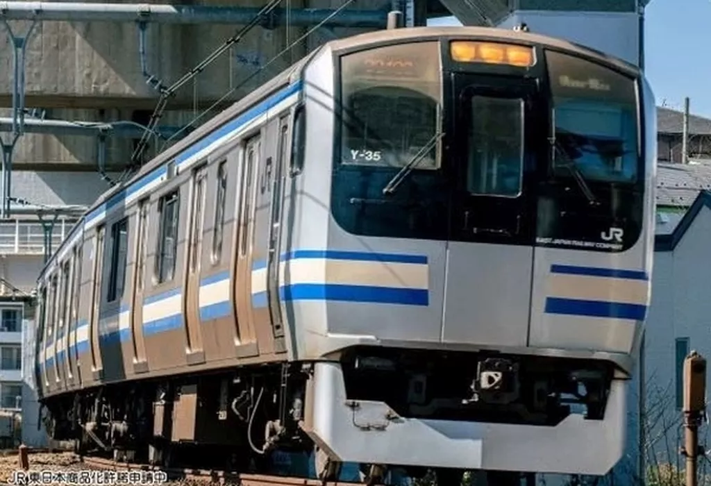 鉄道模型　1/150 E217系 横須賀・総武快速線 4両付属編成セット [10-1979]