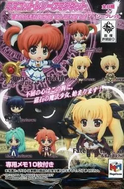 トレーディングフィギュア　魔法少女リリカルなのは The MOVIE 1st マスコットレリーフマグネット