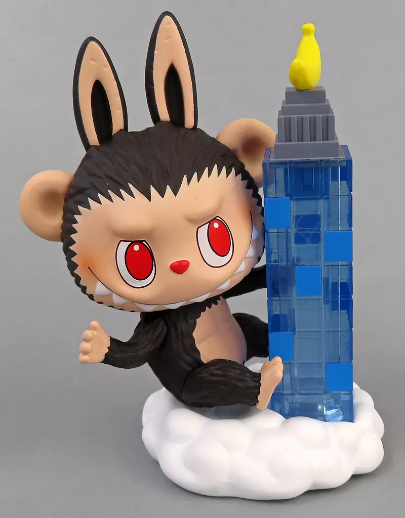 トレーディングフィギュア　【シークレット2】GORILLA KING 「POPMART LABUBU ザ・モンスターズ KAIJU シリーズ」