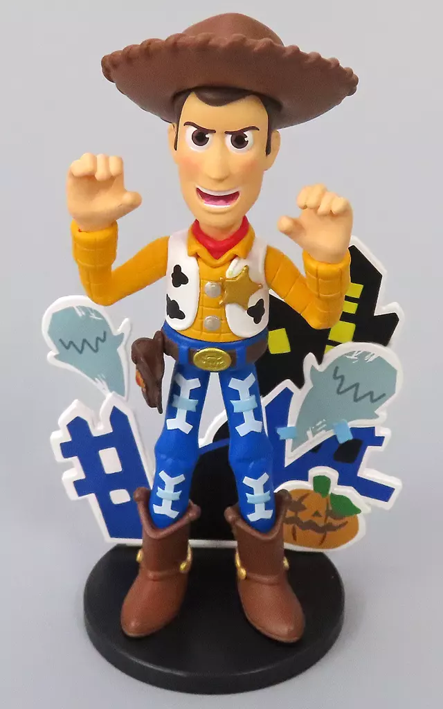 トレーディングフィギュア　【シークレット】Skeleton Woody 「POPMART ディズニー/ピクサー Spooky Night シリーズ」