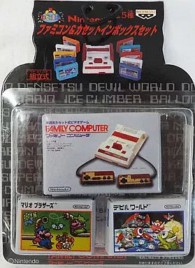 ファミコン＆カセット イーカプコン |ファミリーカセットケース / ロックマン(ロックマン