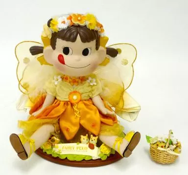駿河屋 - 【買取】YEAR'Sペコちゃんドール 2006 ペコポコショップ限定