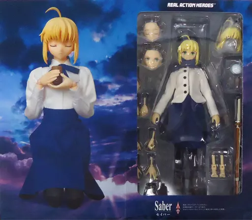 RAH セイバー 私服 Ver.「Fate/stay night [Unlimited Blade Works]」 リアルアクションヒーローズ No.711 メディコム・トイ限定
