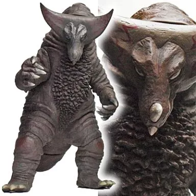 【即購入ok】ゴモラ2.0VER.こげ茶色仕様　発光ギミック付　CCP1/6特撮 駿河屋 -<中古>ゴモラ2.0Ver.(こげ茶色仕様) 「ウルトラマン」 CCP 1/6