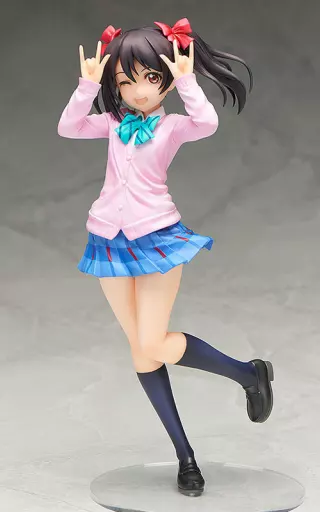 フィギュア　矢澤にこ 「ラブライブ!」 1/8 PVC製塗装済み完成品
