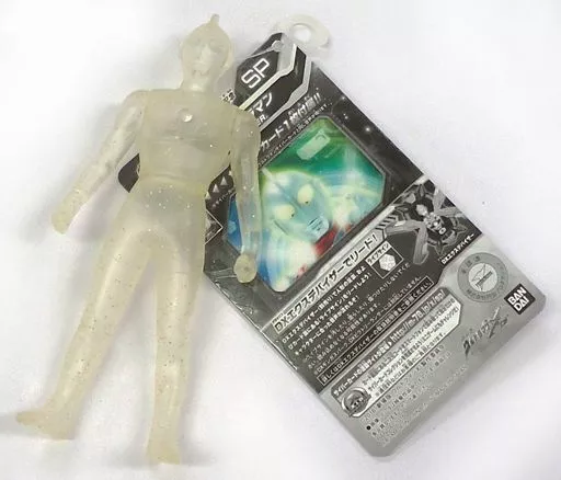 新品】ウルトラマン 50周年 クリアゴールドラメVER. 劇場限定販売品 駿河屋 -<中古>50周年 ウルトラマン クリアゴールドラメVER. 「劇場版