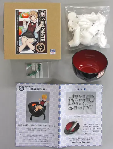 生しらす丼にカトラス 「ガールズ＆パンツァー 最終章」 ガレージキット ワンダーフェスティバル2018夏＆イベント限定