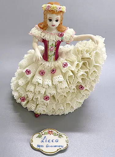 ホビー アイドリッシュ ドレスデン リカちゃん 30周年 フィギュアリン 駿河屋 -<中古>アイリッシュドレスデンリカちゃん2(ホワイト) 「リカ
