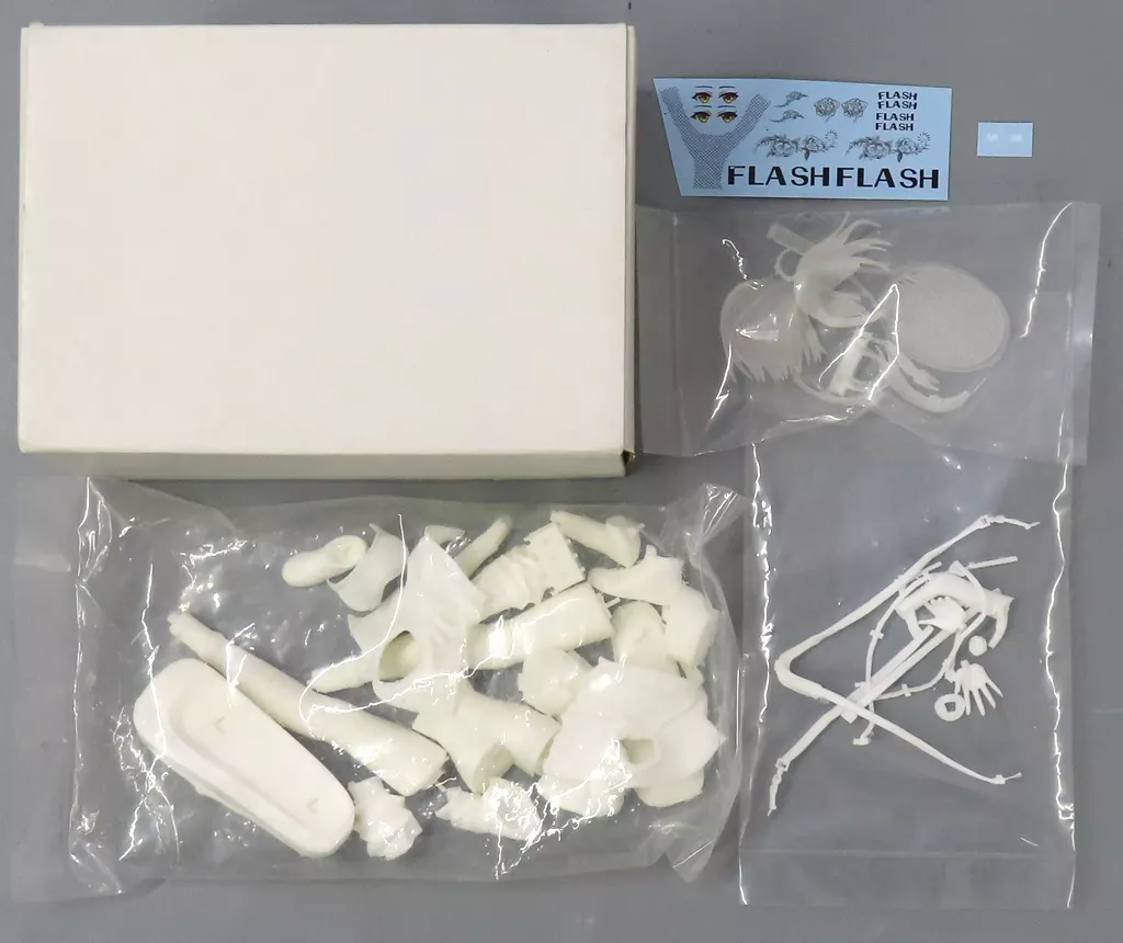 アズールレーン ボルチモア 1/8 ブラックエース　ガレージキット Amazon.co.jp: 白組み レジンキット アズ一ルレーン ボルチモア Black