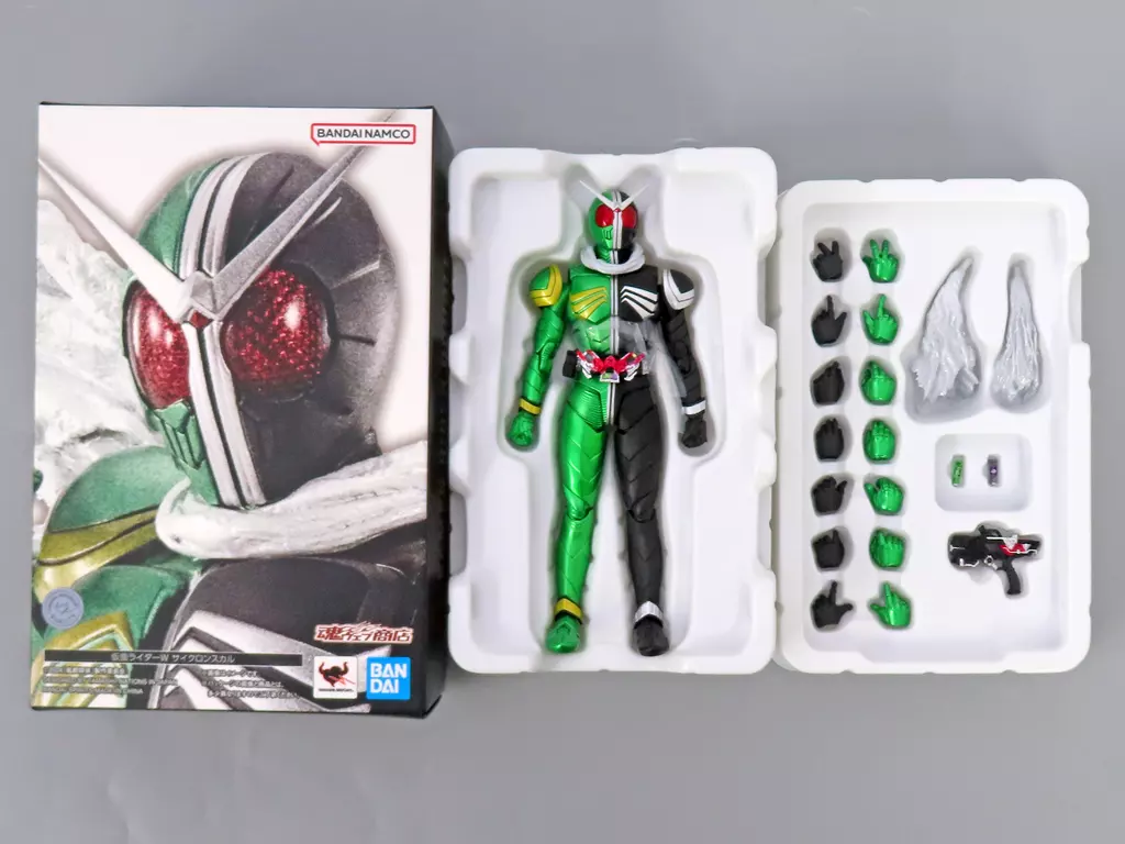 S.H.Figuarts(真骨彫製法) 仮面ライダーW サイクロンスカル 「劇場版 風都探偵 仮面ライダースカルの肖像」 魂ウェブ商店