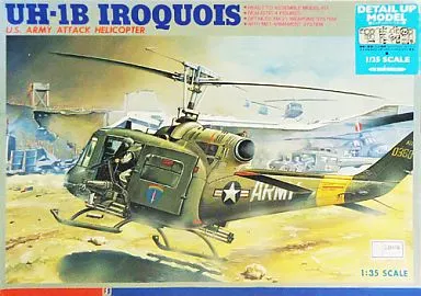 プラモデル　1/35 UH-1B IROQUOIS [8000]
