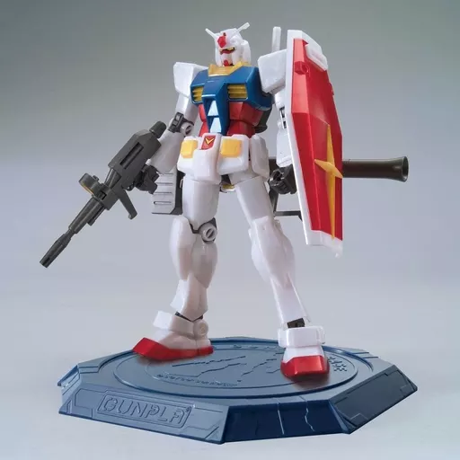 HG 1/144 ガンダムベース限定 RX-78-2ガンダム [メタリックグロスインジェクション]