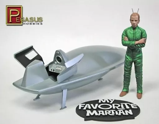 プラモデル　1/18 ブラボー火星人 マーティンおじさん＆宇宙船 完成品 [PH9912]