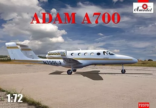 プラモデル　1/72 アダムA700双発ジェット・ビジネス機1/72 [AM72370]