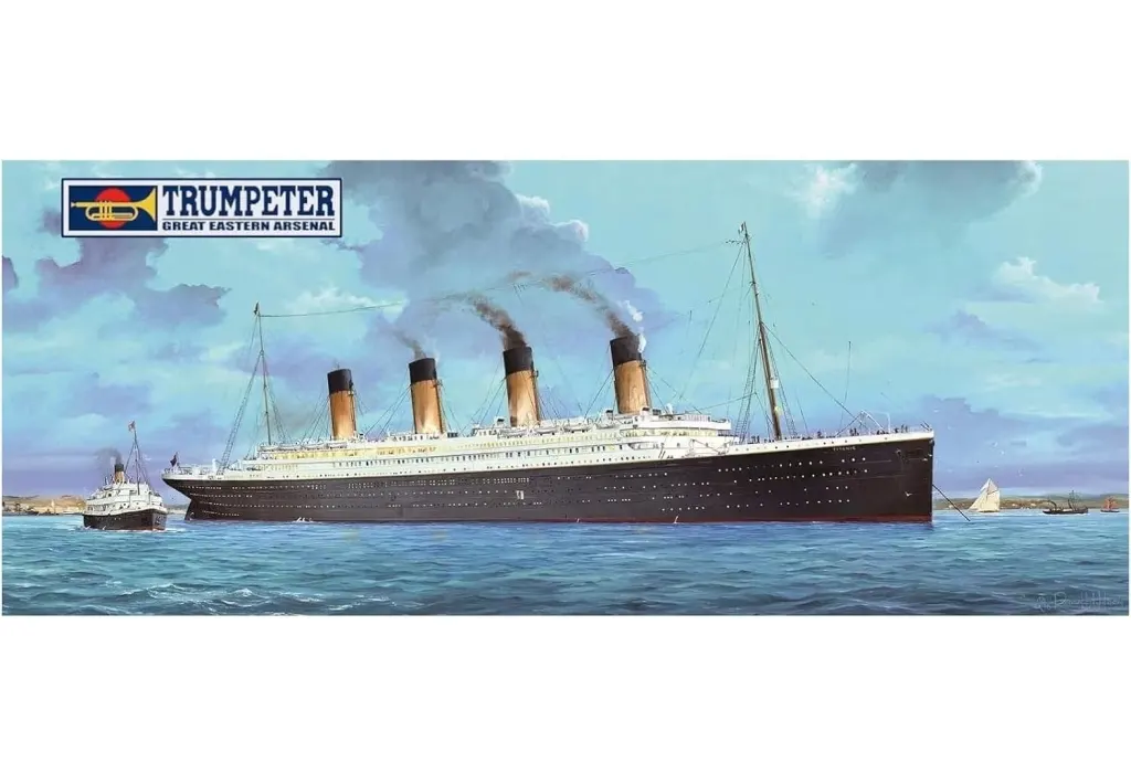 1/200 R.M.S.タイタニック号 LED付 [03719]