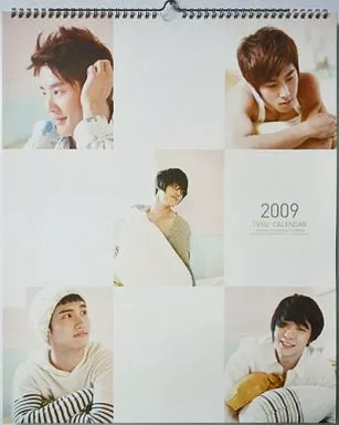 駿河屋 -<中古>東方神起 2009年度壁掛けカレンダー （写真集系）