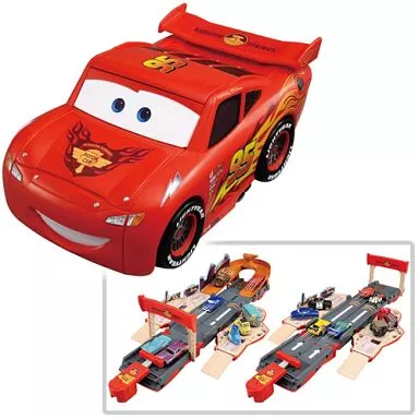 【新品未使用】カーズ トミカ　ドリフトコースに変身　マックイーン 未使用】トミカ カーズ ドリフトコースに変身！マックイーン