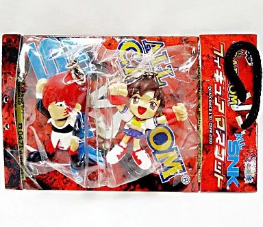 B.春日野さくら＆八神庵 フィギュアマスコット 「ALL CAPCOM VS. ALL SNK」