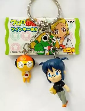 ケロロ軍曹 ツインキーホルダー　4種類 中古 駿河屋 -<中古>ケロロ軍曹 ツインキーホルダー クルル＆夏美のママ