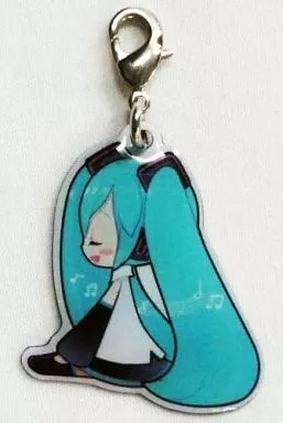 初音ミク(座り) 「初音ミク メタルチャームコレクションB」 ファミリーマート限定
