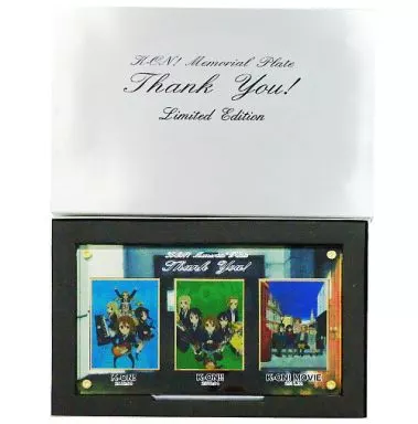 けいおん! メモリアルプレート “Thank You!” TBS 限定390 駿河屋 -<中古>集合(ポスタービジュアル) メモリアルプレート“Thank