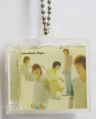 Begin 「東方神起 ミニチュアCDコレクション」